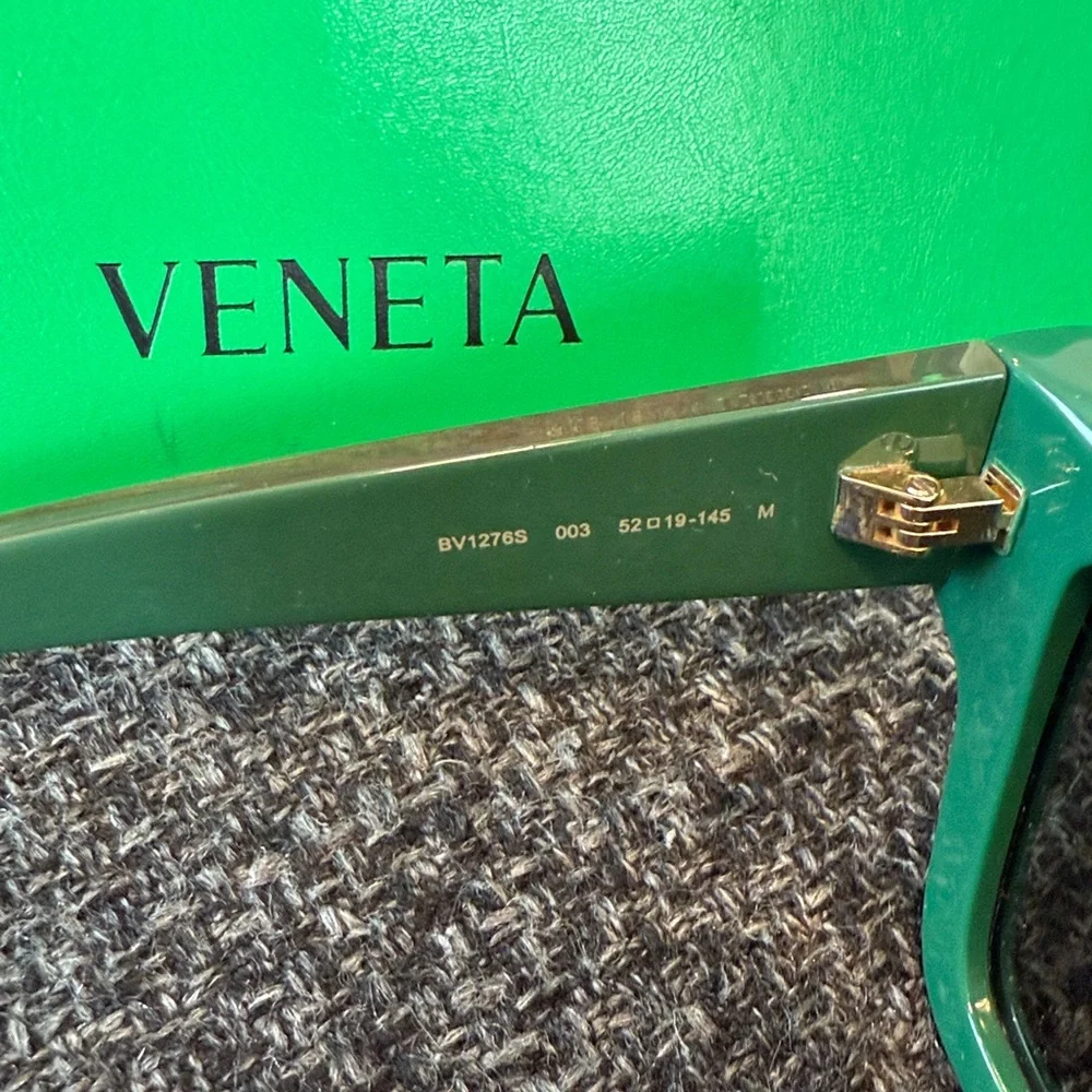 BOTTEGA VENETA Green Acetate BV1276S Square Frame Sunglasses